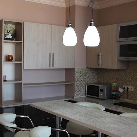Batumi First Line Apartment Екстериор снимка